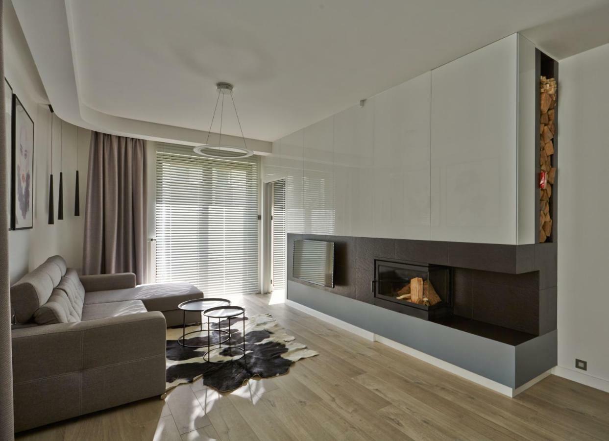 Apartament Baltica Z Ogrodkiem - W Ustronnym Miejscu Tuz Przy Plazy Rogowo  Luaran gambar