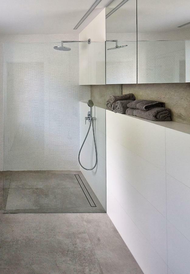 Apartament Baltica Z Ogrodkiem - W Ustronnym Miejscu Tuz Przy Plazy Rogowo  Luaran gambar