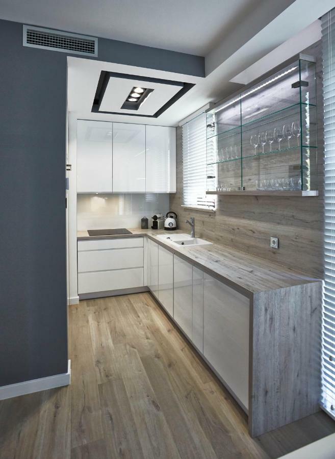 Apartament Baltica Z Ogrodkiem - W Ustronnym Miejscu Tuz Przy Plazy Rogowo  Luaran gambar